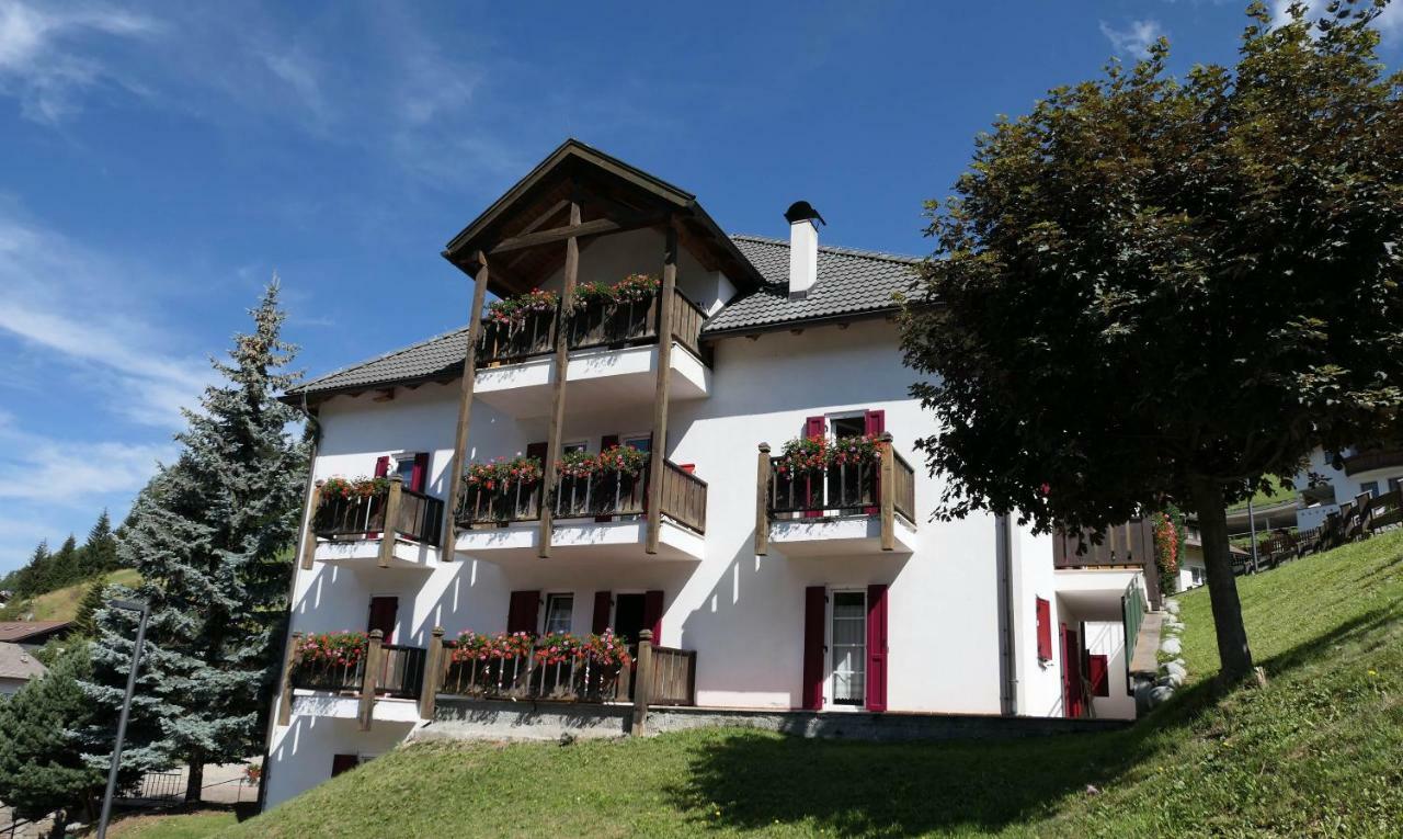 Santa Cristina Val Gardena Apartments Casa Metz المظهر الخارجي الصورة